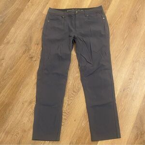 Western Rise Evolution Pant Travel Chinos Classic Gray Size 32 | Movement Office